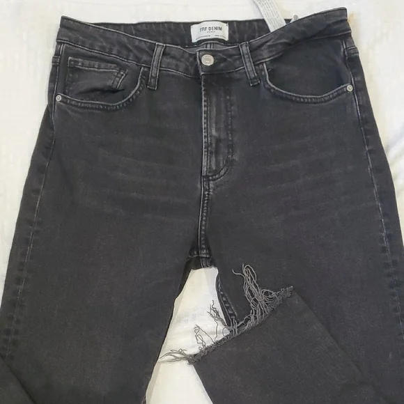 Zara Charcoal Distressed Crop Jeans - Picture 2 of 12